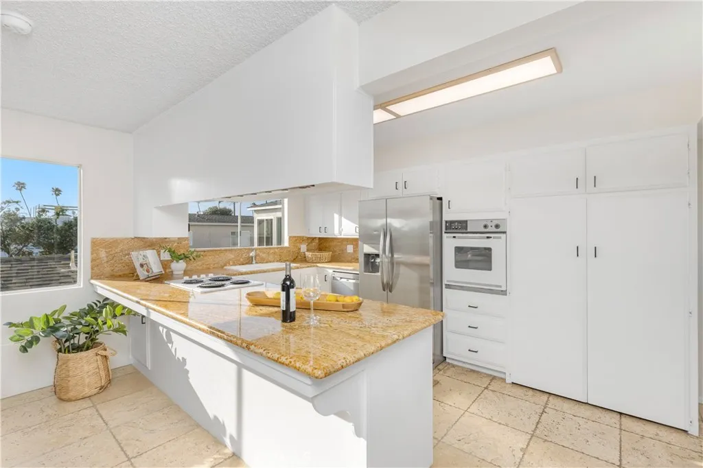 Additional image 77 of 1407 Ocean Avenue, Seal Beach, CA 90740