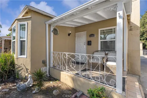 10305 Hildreth Avenue, South Gate, CA 90280 - MLS#: PW25039198