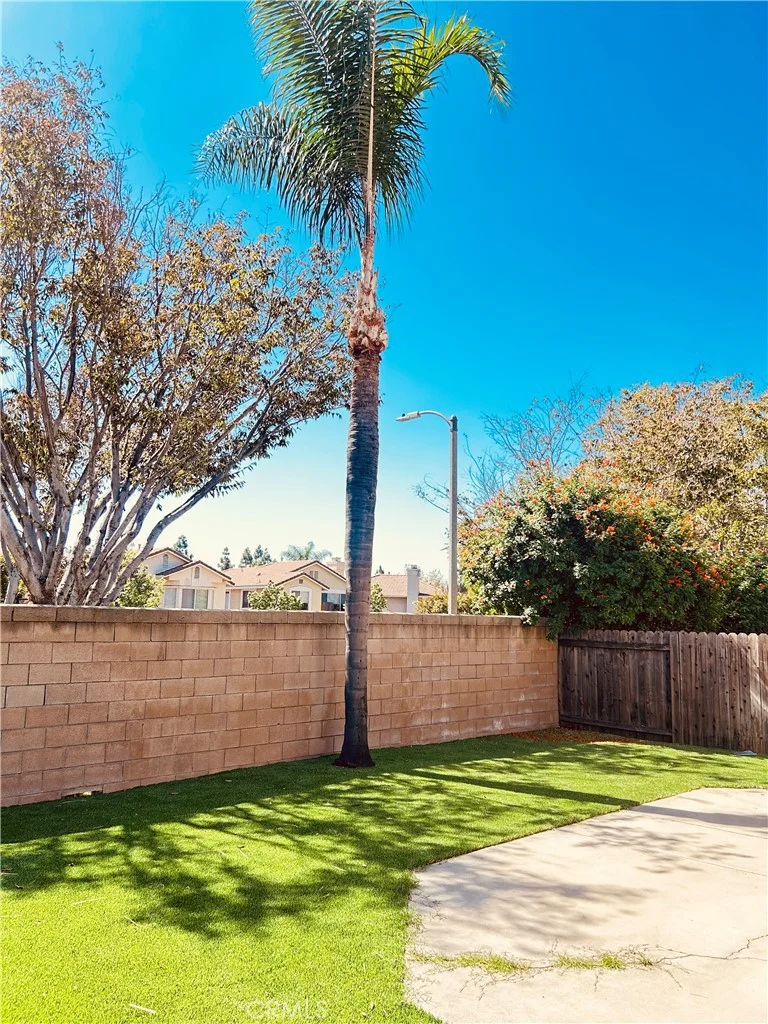 11135 Woodview Dr, Rancho Cucamonga, CA 91730