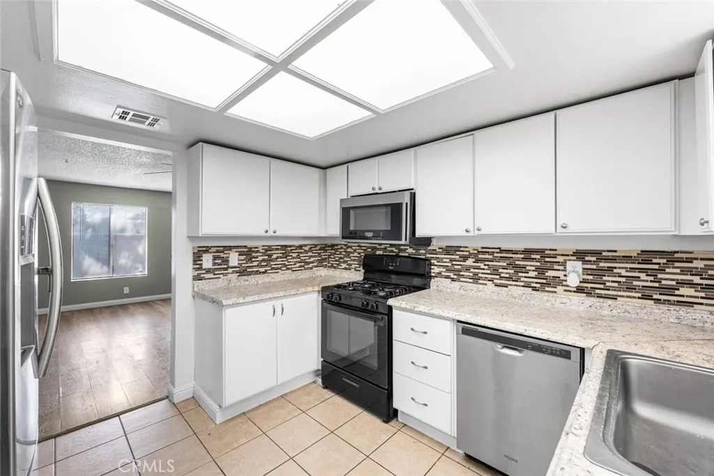 Additional image 47 of 1750 E Avenue Q14 Unit 17, Palmdale, CA 93550