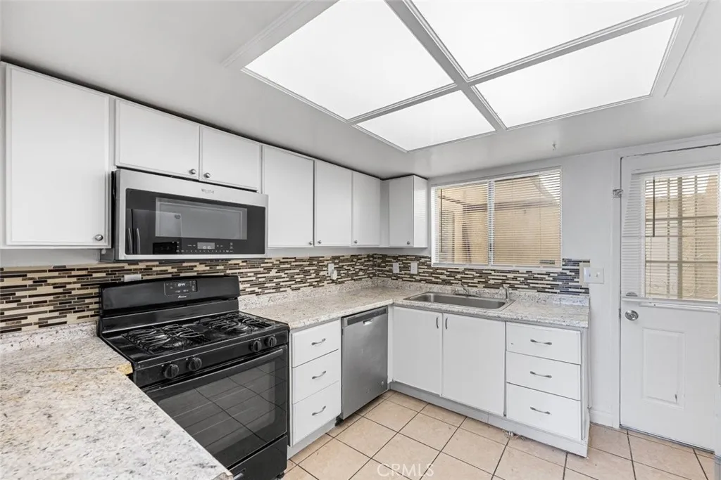 Additional image 10 of 1750 E Avenue Q14 Unit 17, Palmdale, CA 93550