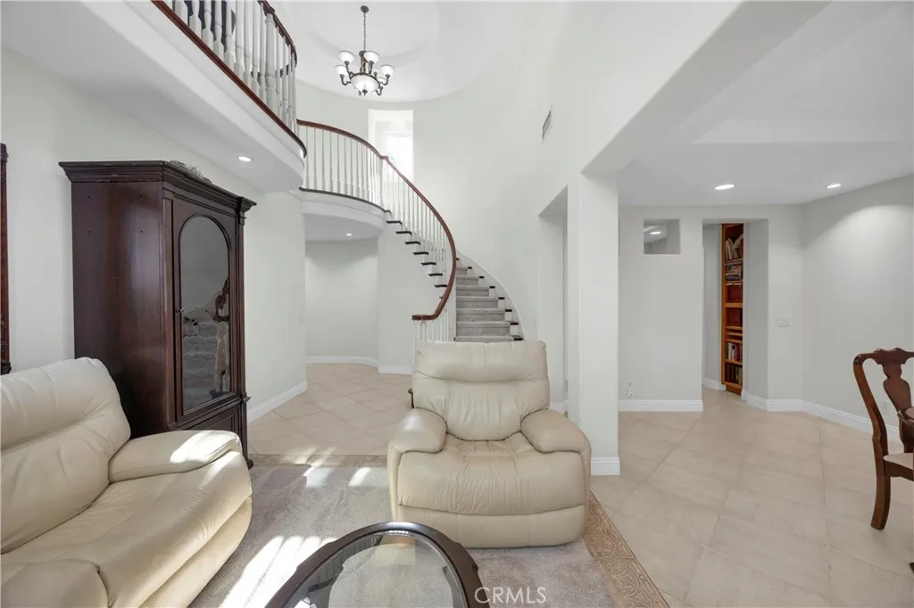 Additional image 8 of 9112 Playa Drive, Huntington Beach, CA 92646