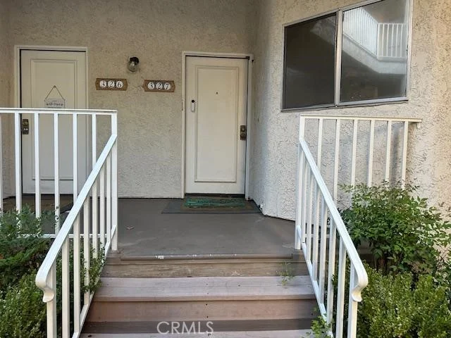 3378 Darby St Unit 327, Simi Valley, CA 93063