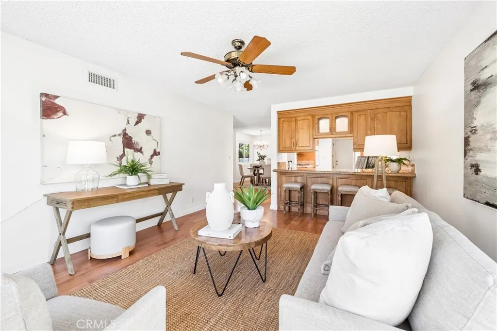Additional image 87 of 16372 Redlands Ln, Huntington Beach, CA 92647
