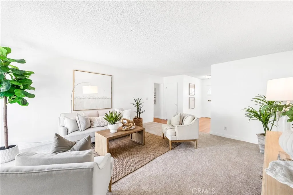Additional image 93 of 16372 Redlands Ln, Huntington Beach, CA 92647