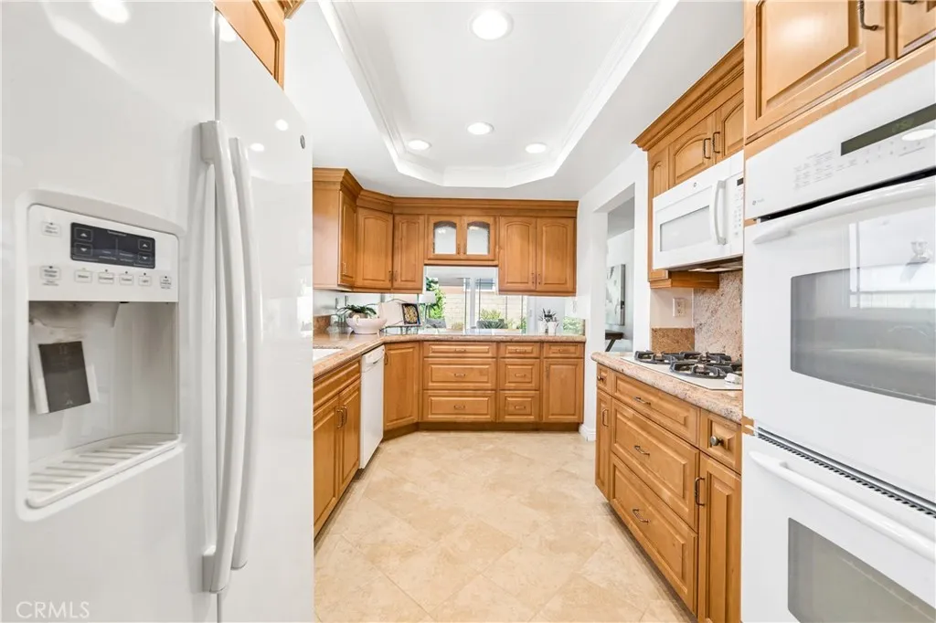 Additional image 11 of 16372 Redlands Ln, Huntington Beach, CA 92647