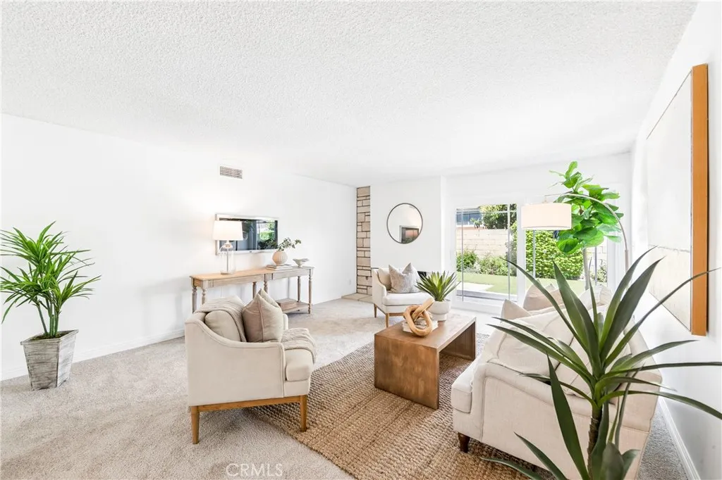 Additional image 22 of 16372 Redlands Ln, Huntington Beach, CA 92647