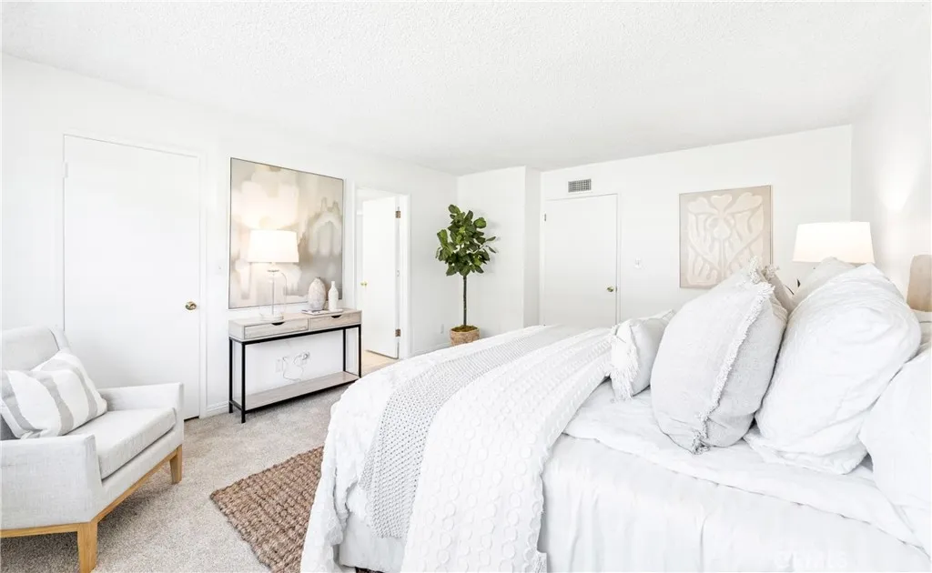 Additional image 37 of 16372 Redlands Ln, Huntington Beach, CA 92647