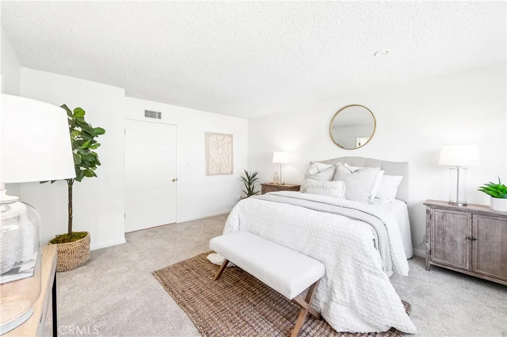 Additional image 36 of 16372 Redlands Ln, Huntington Beach, CA 92647
