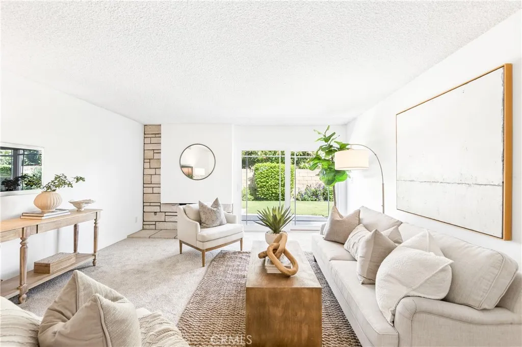 Additional image 91 of 16372 Redlands Ln, Huntington Beach, CA 92647