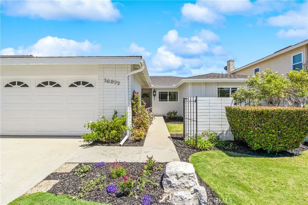 Additional image 125 of 16372 Redlands Ln, Huntington Beach, CA 92647