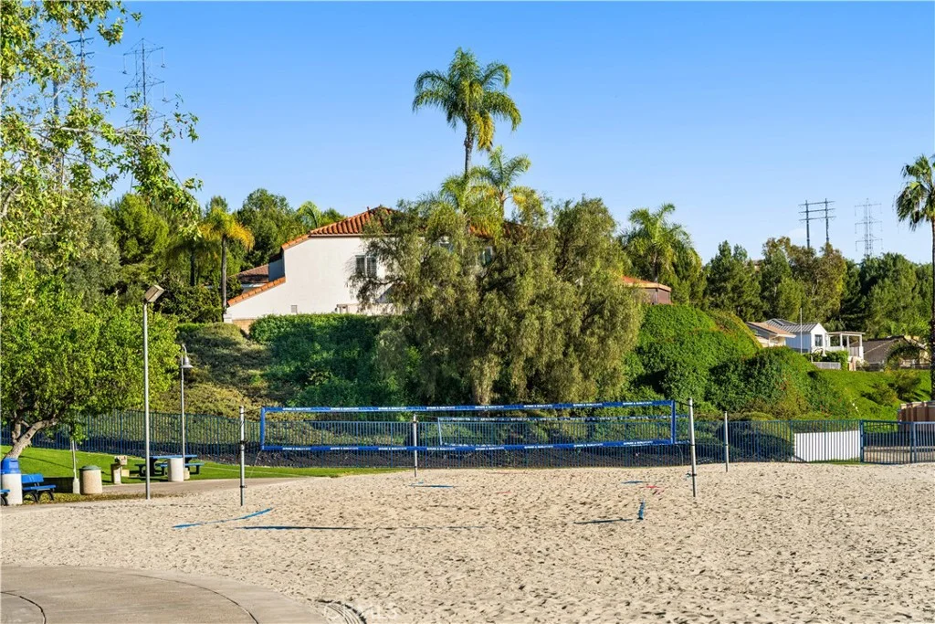 23992 Via La Coruna, Mission Viejo, CA 92691