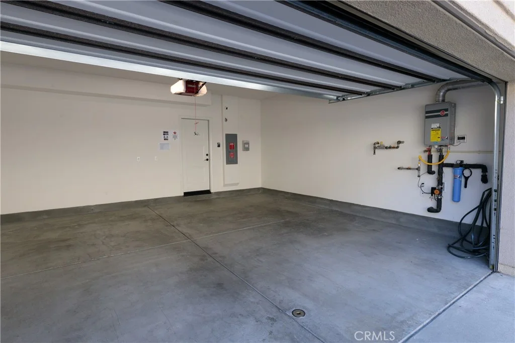 113 Lantana Dr, Stanton, CA 90680