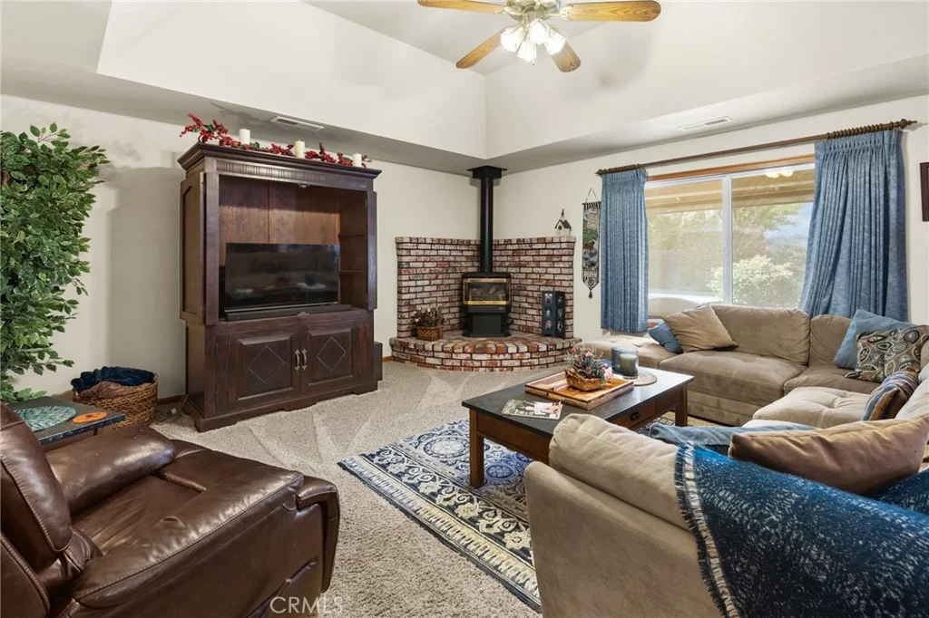 1211 Windecker Drive, Chico, CA 95926 photo 5