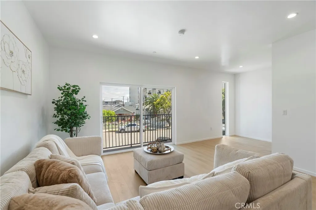 Additional image 36 of 2517 Alsace Unit 1/2, Los Angeles, CA 90016