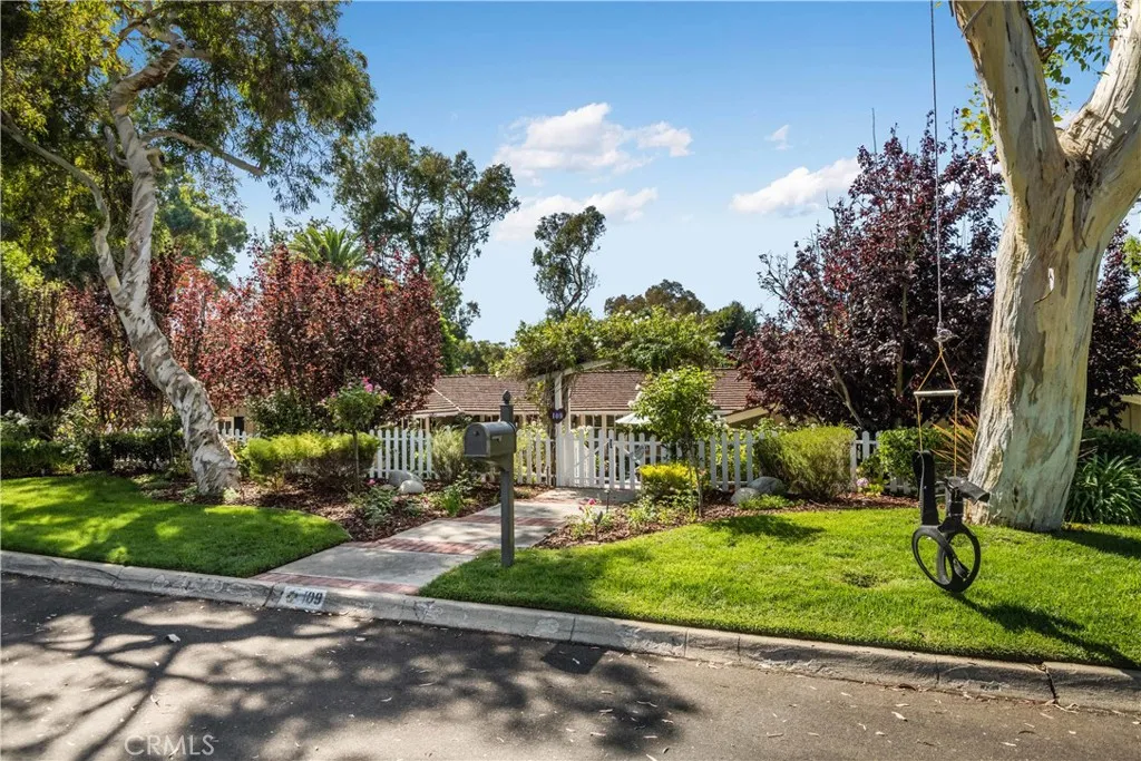 109 Via Colusa, Palos Verdes Estates, CA 90274