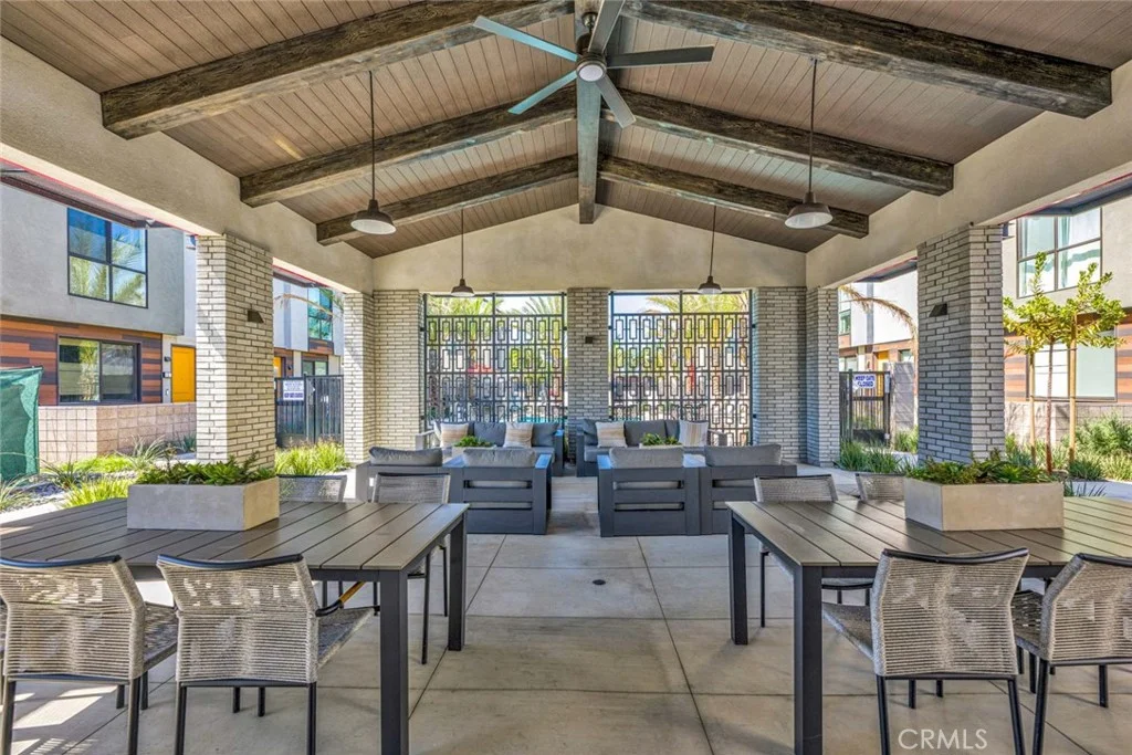 5804 Linden Avenue Unit 1, Long Beach, CA 90805
