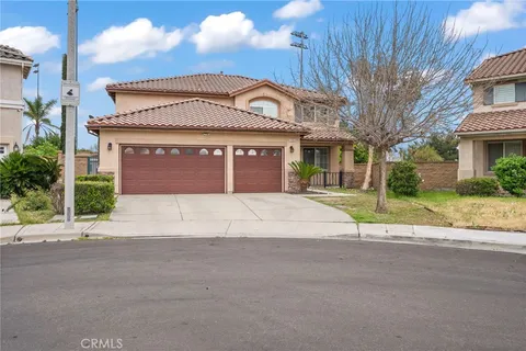 15983 Ludlow Lane, Fontana, CA MLS: IG25087741