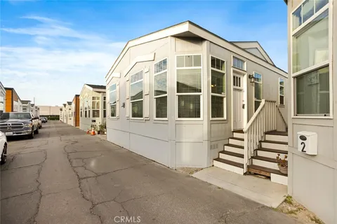 8250 Lankershim BLVD Unit 40, North Hollywood, CA 91605 - MLS#: WS25106403
