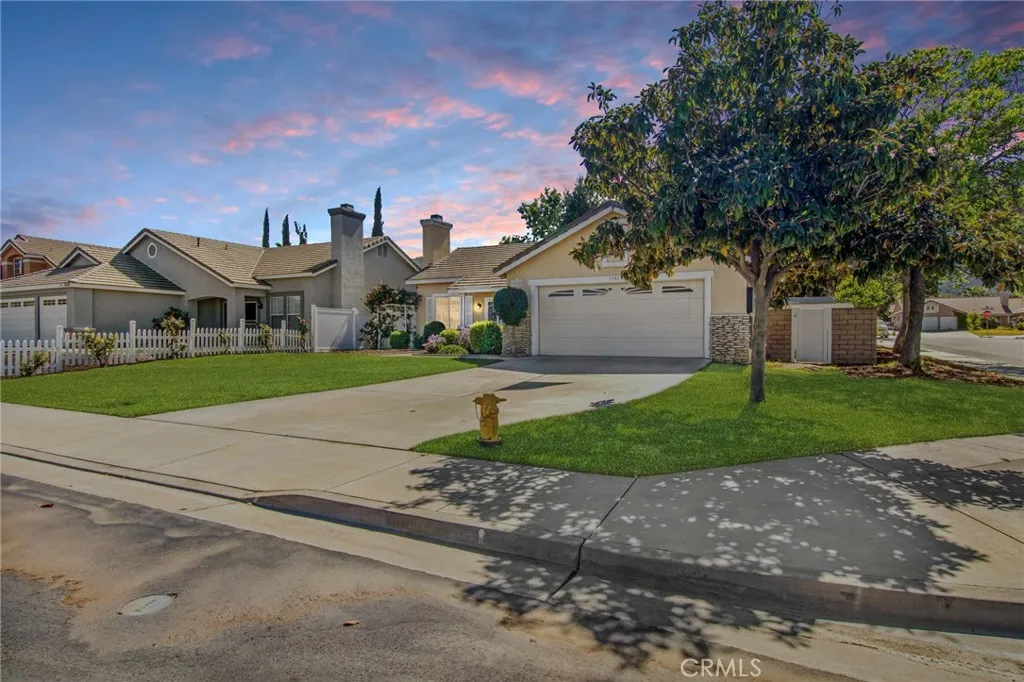 Additional image 100 of 19385 Stonewood Ln, Lake Elsinore, CA 92530