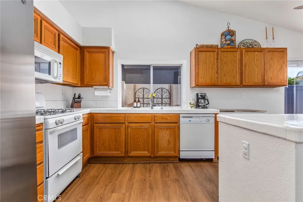 Additional image 14 of 19385 Stonewood Ln, Lake Elsinore, CA 92530