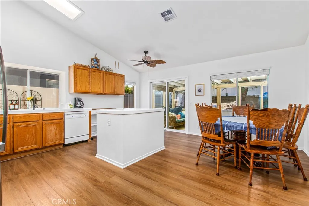 Additional image 13 of 19385 Stonewood Ln, Lake Elsinore, CA 92530