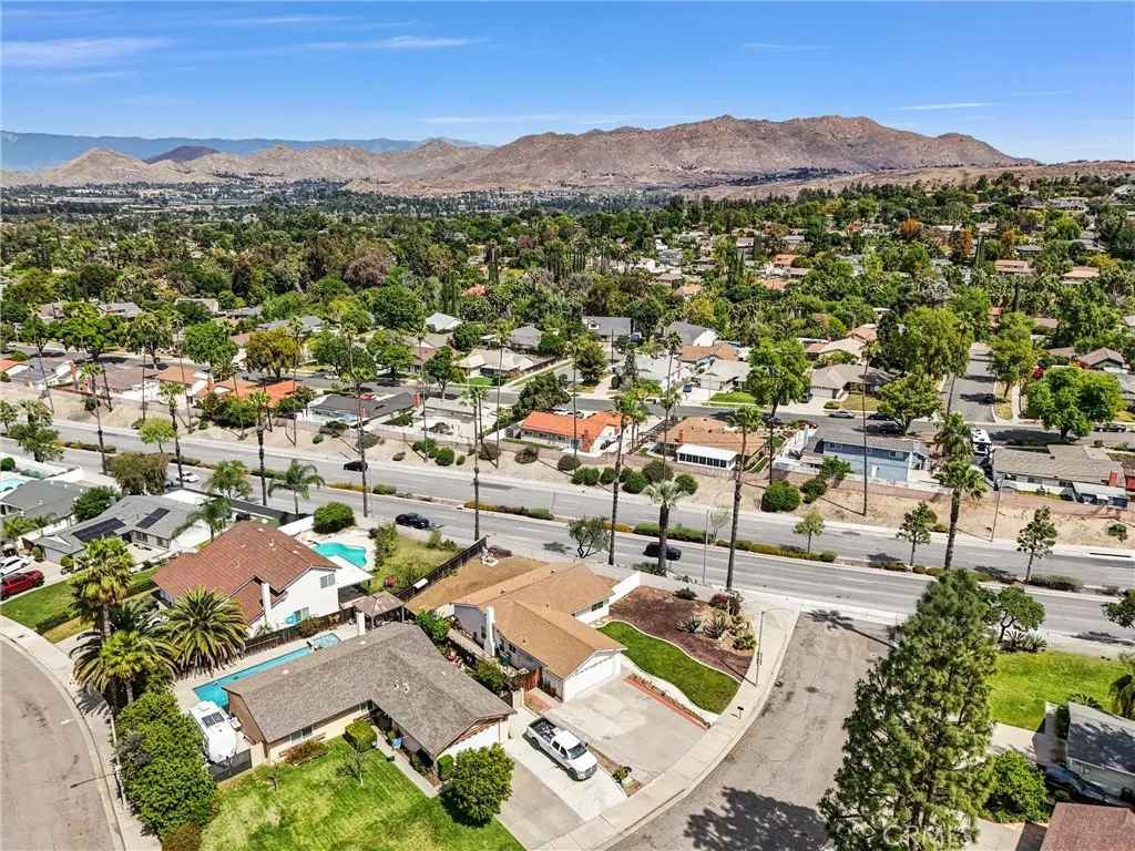 Additional image 38 of 2111 Whitestone Drive, Riverside, CA 92506