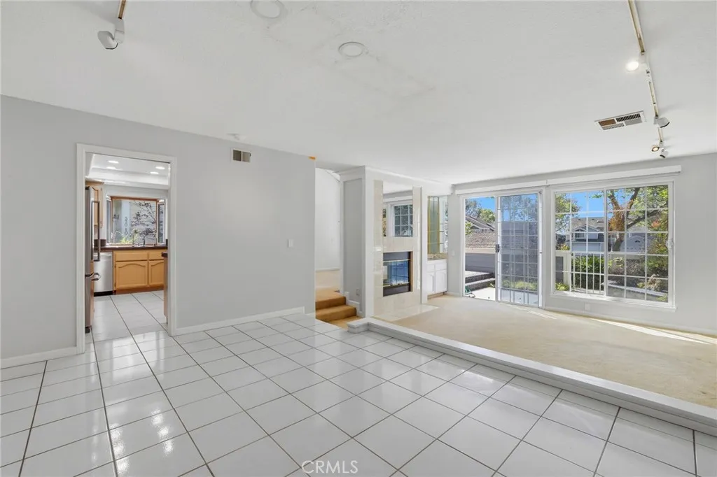 Additional image 58 of 520 Lexington Court Unit 103, Long Beach, CA 90803