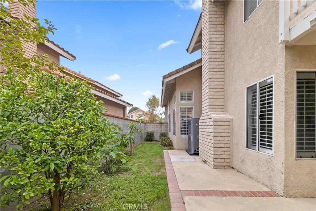 2119 Sun Ridge Dr, Chino Hills, CA 91709