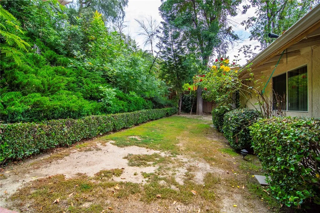 Additional image 32 of 20600 Clarendon St, Woodland Hills, CA 91367