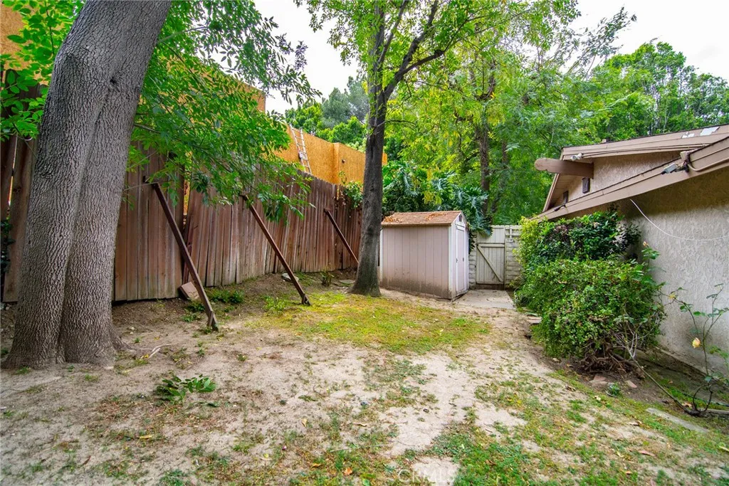 Additional image 35 of 20600 Clarendon St, Woodland Hills, CA 91367