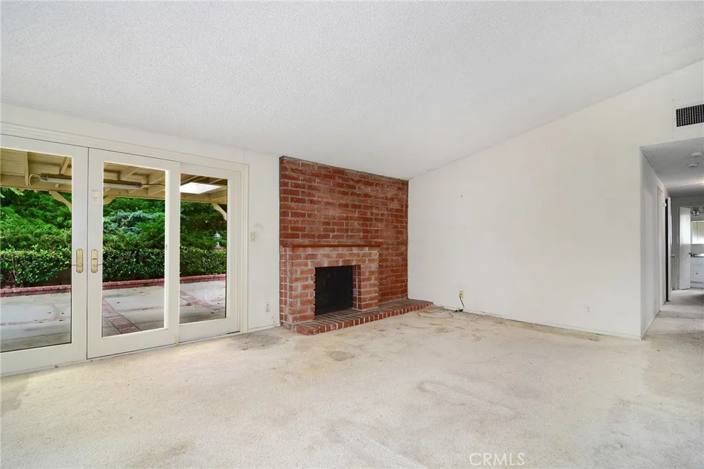 Additional image 22 of 20600 Clarendon St, Woodland Hills, CA 91367