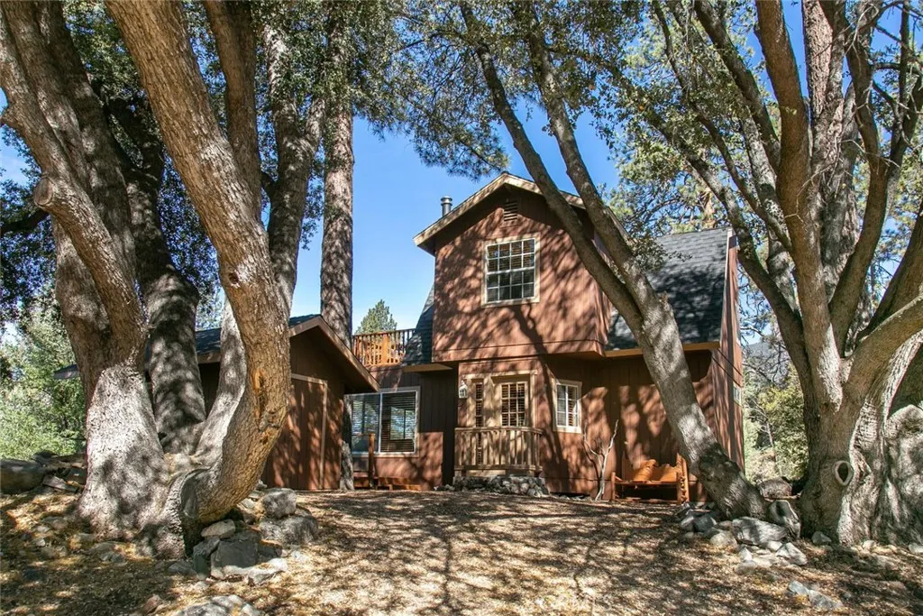 2325 Alpen Court, Pine Mountain Club, CA 93222