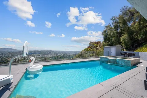 4840 Mount Helix Drive, La Mesa, CA 91941 - MLS#: PTP2501152