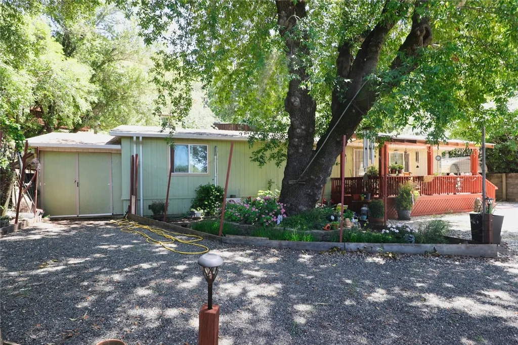 Additional image 5 of 7072 Sonja Lu Ln, Lucerne, CA 95458