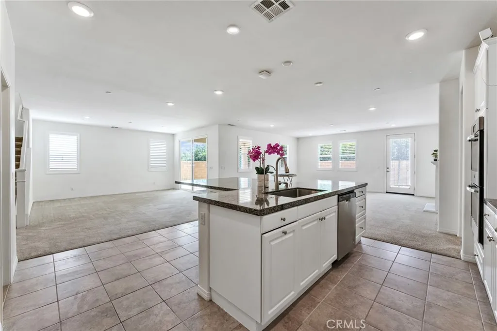 Additional image 10 of 5517 Dowitcher Ct, Jurupa Valley, CA 91752