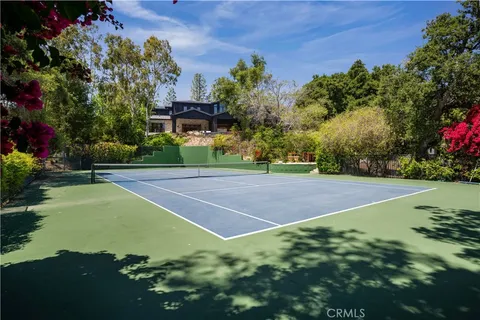 24341 Rolling View Road, Hidden Hills, CA MLS: SR25079180