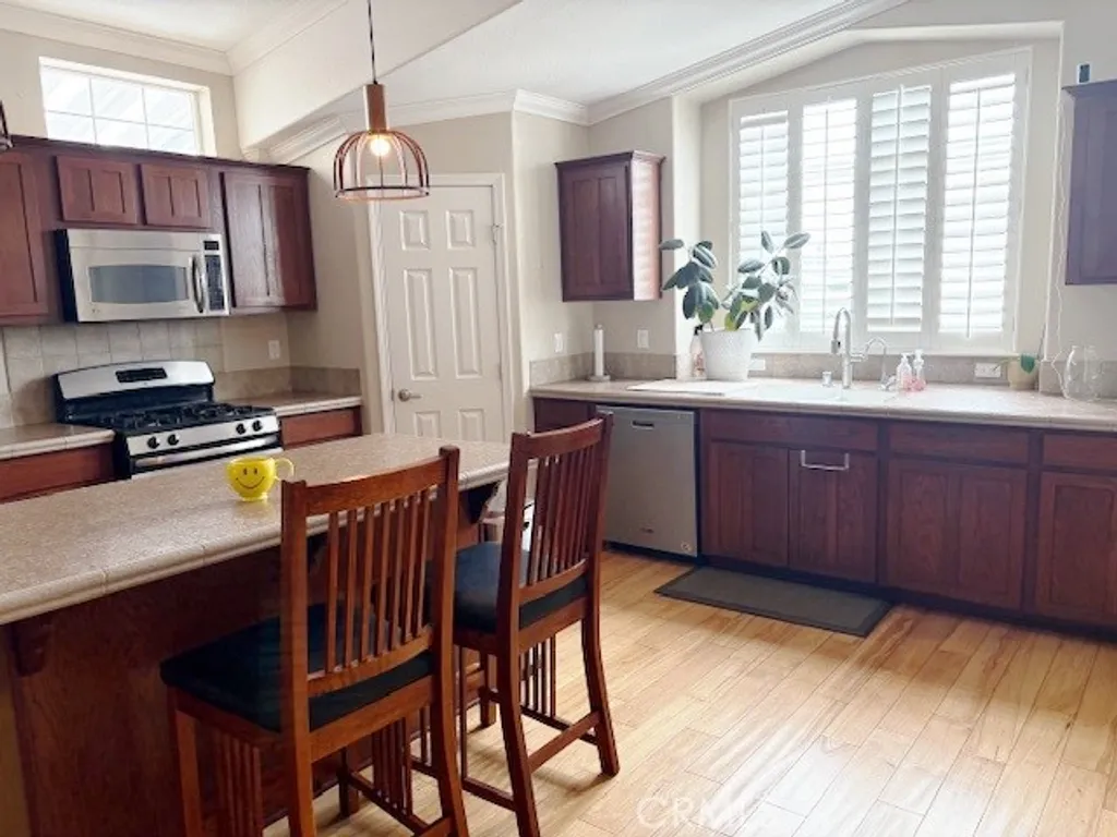 Additional image 4 of 14851 Jeffrey Road Unit 188, Irvine, CA 92618