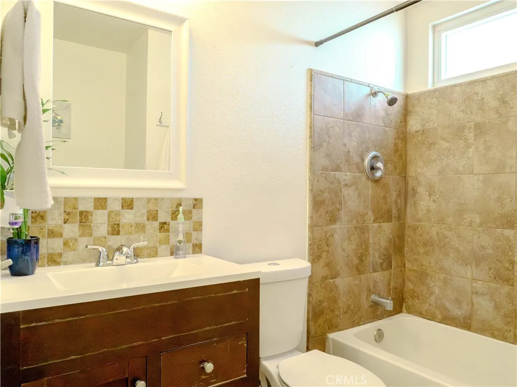 Additional image 31 of 11538 Larchwood Dr, Fontana, CA 92337