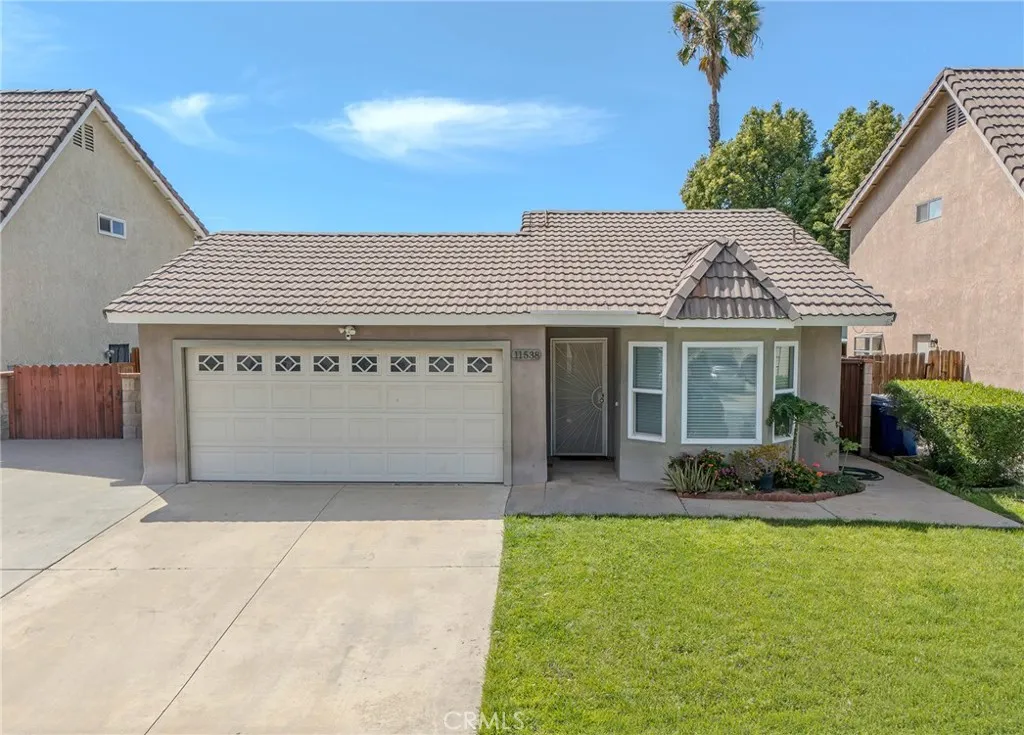 Additional image 2 of 11538 Larchwood Dr, Fontana, CA 92337