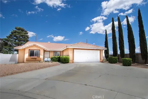 38602 Cortina Way, Palmdale, CA MLS: SR25107921