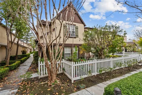 66 Three Vines Court, Ladera Ranch, CA 92694 - MLS#: PW25049684
