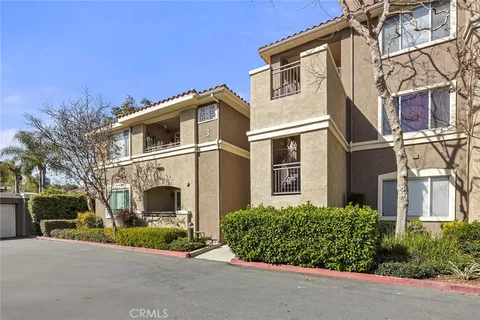 22681 Oakgrove Unit 317, Aliso Viejo, CA MLS: PW25039101
