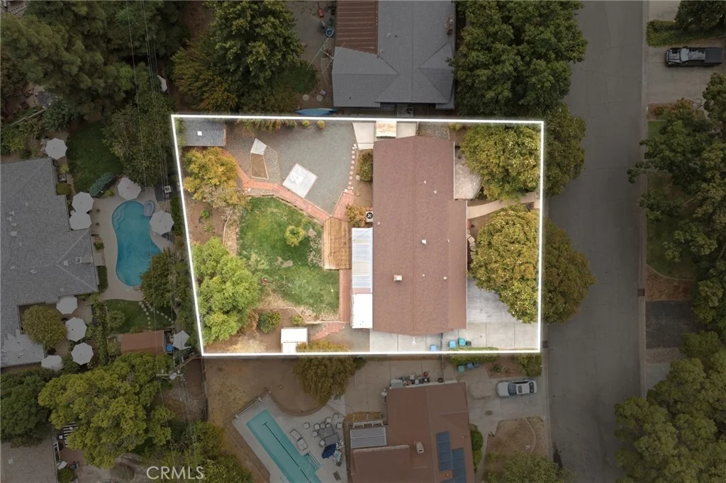 33 Lawnwood Drive, Chico, CA 95926