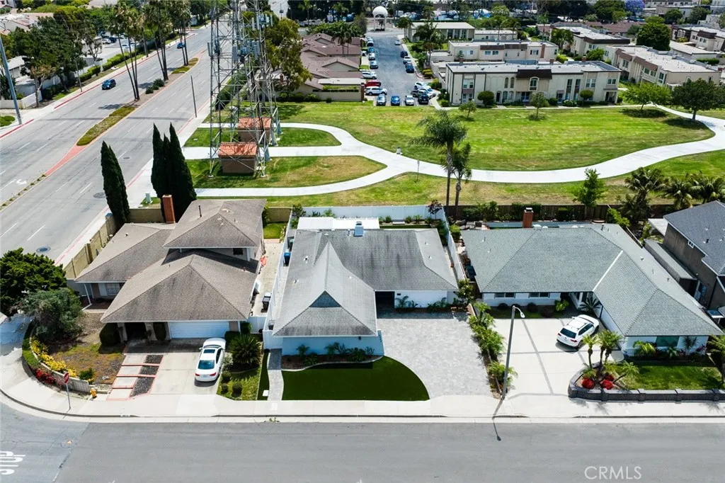 Additional image 44 of 9952 Effingham Dr, Huntington Beach, CA 92646