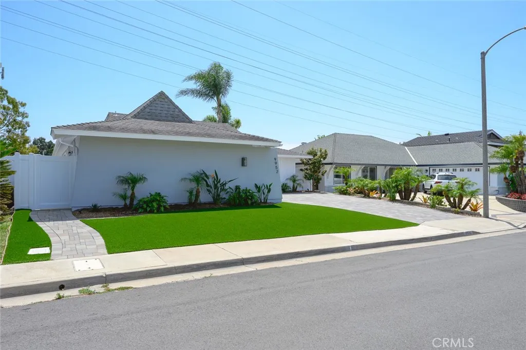 Additional image 43 of 9952 Effingham Dr, Huntington Beach, CA 92646