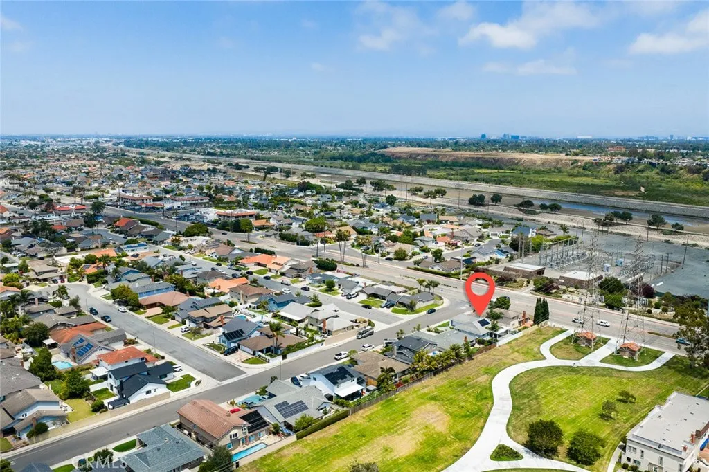 Additional image 77 of 9952 Effingham Dr, Huntington Beach, CA 92646