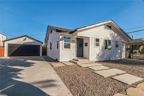 3123 Hyde Park Blvd, Hyde Park, CA MLS: DW25046898