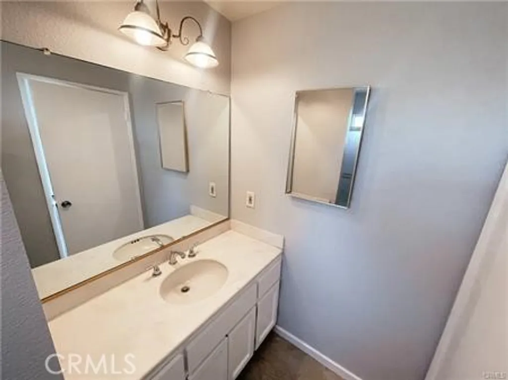 2206 Carnegie Ln Unit A, Redondo Beach, CA 90278