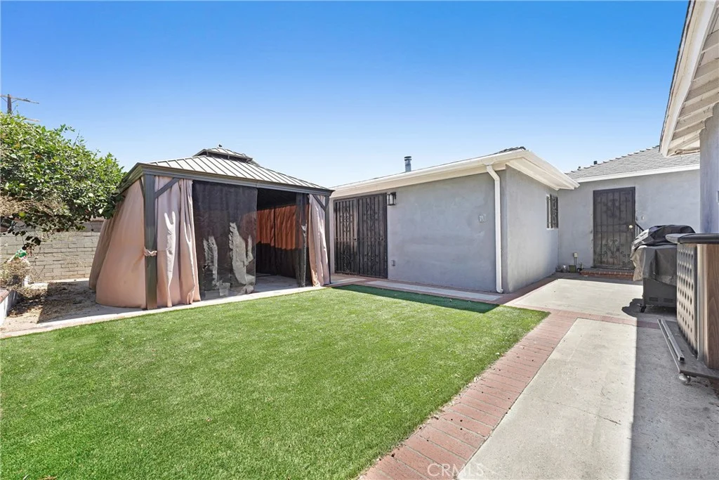 727 W 137th Place, Gardena, CA 90247